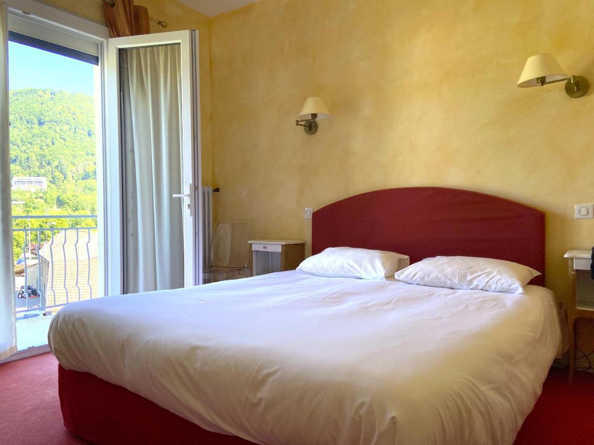 Hotel Beausejour Vic-sur-Cère Quarto foto